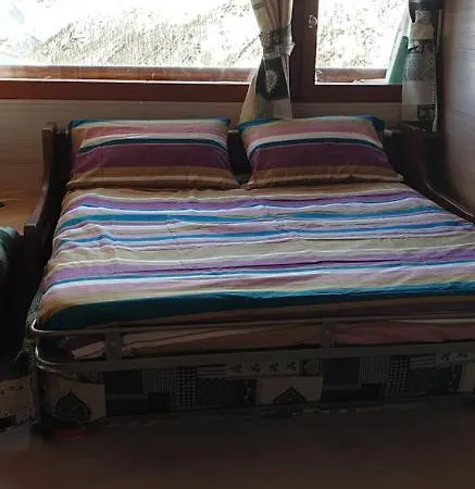 Profumo Di Legno A Cielo Alto La Coquille * Breuil-Cervinia