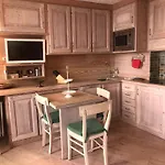 Profumo Di Legno A Cielo Alto La Coquille Apartamento