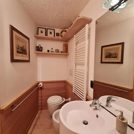 Profumo Di Legno A Cielo Alto La Coquille Appartement