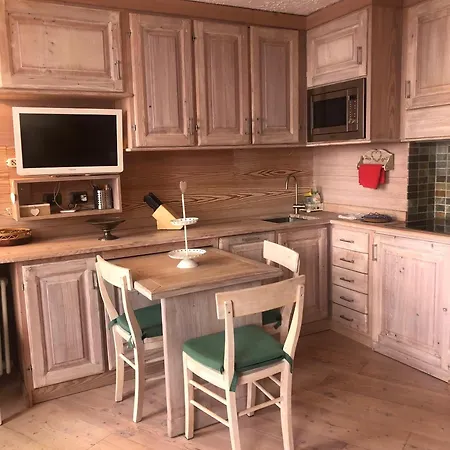 Profumo Di Legno A Cielo Alto La Coquille Appartement